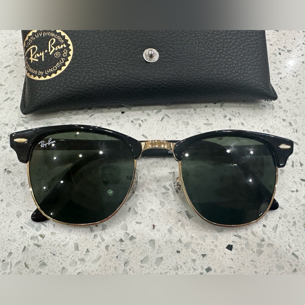 Black original ray bans